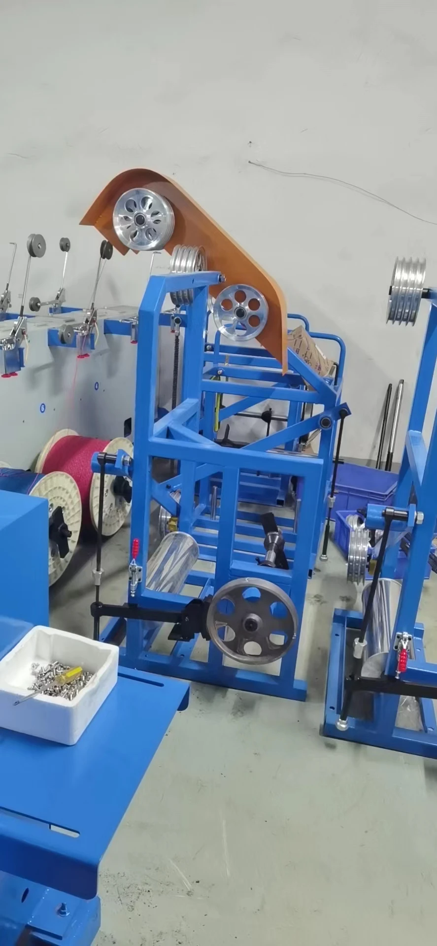 CLX-DO96 FTTH Optical Cable Cutting Machine Fully Automatic Fiber Optic Patchcord Making Machine