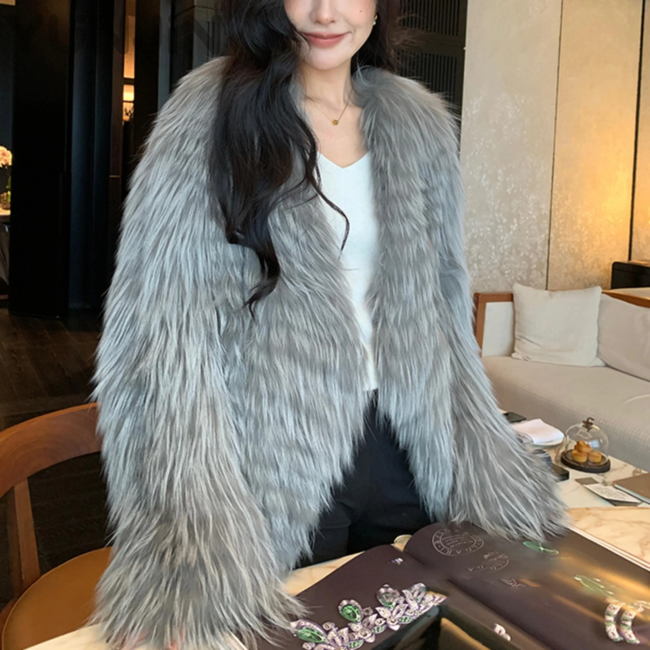 2025AW Women Marble Fox Fur Coat Short Cross