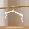 clothes hanger + 2 Clip