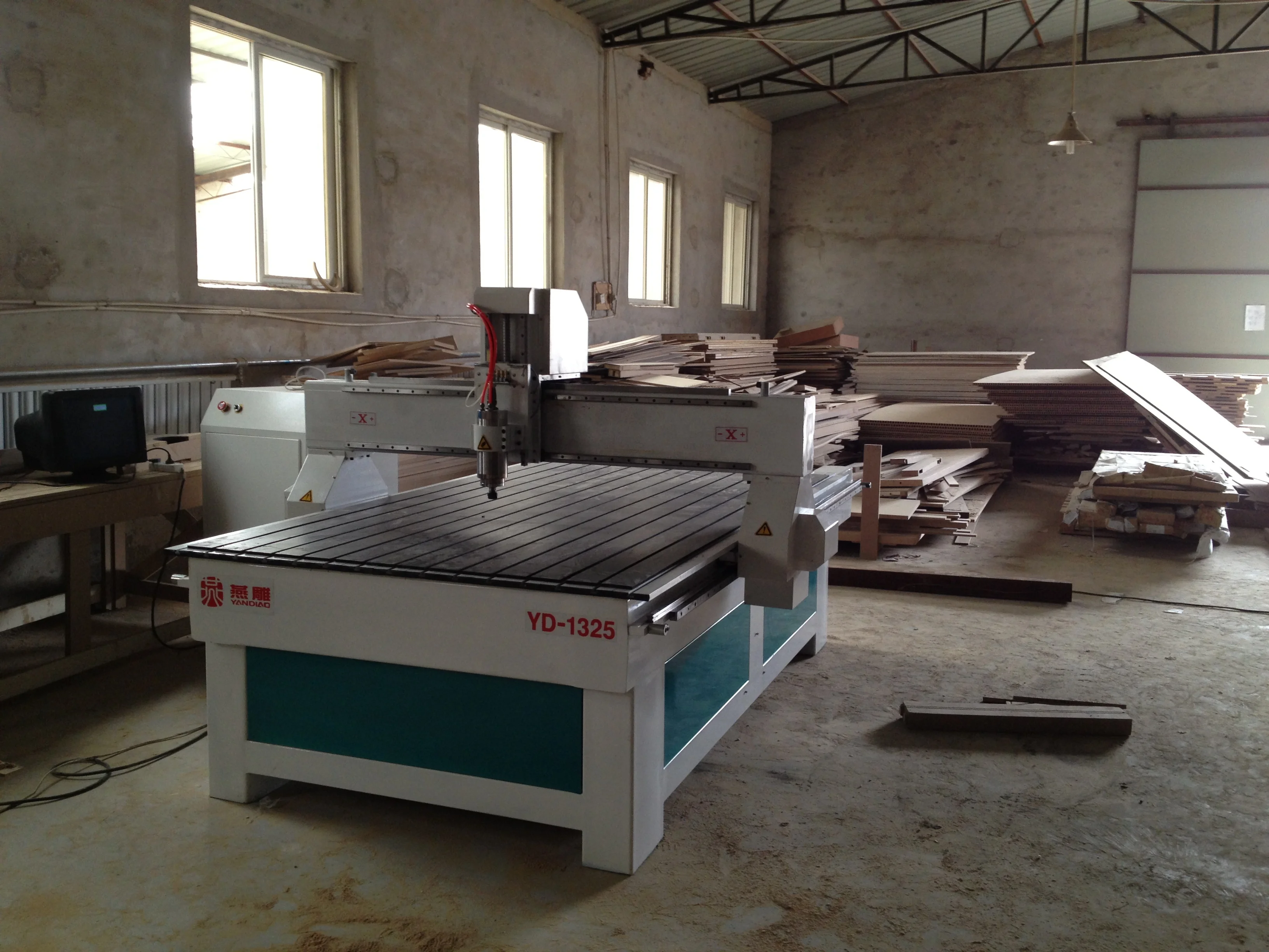JCX-1325 CNC Wood Router - Precision Engraving Machine