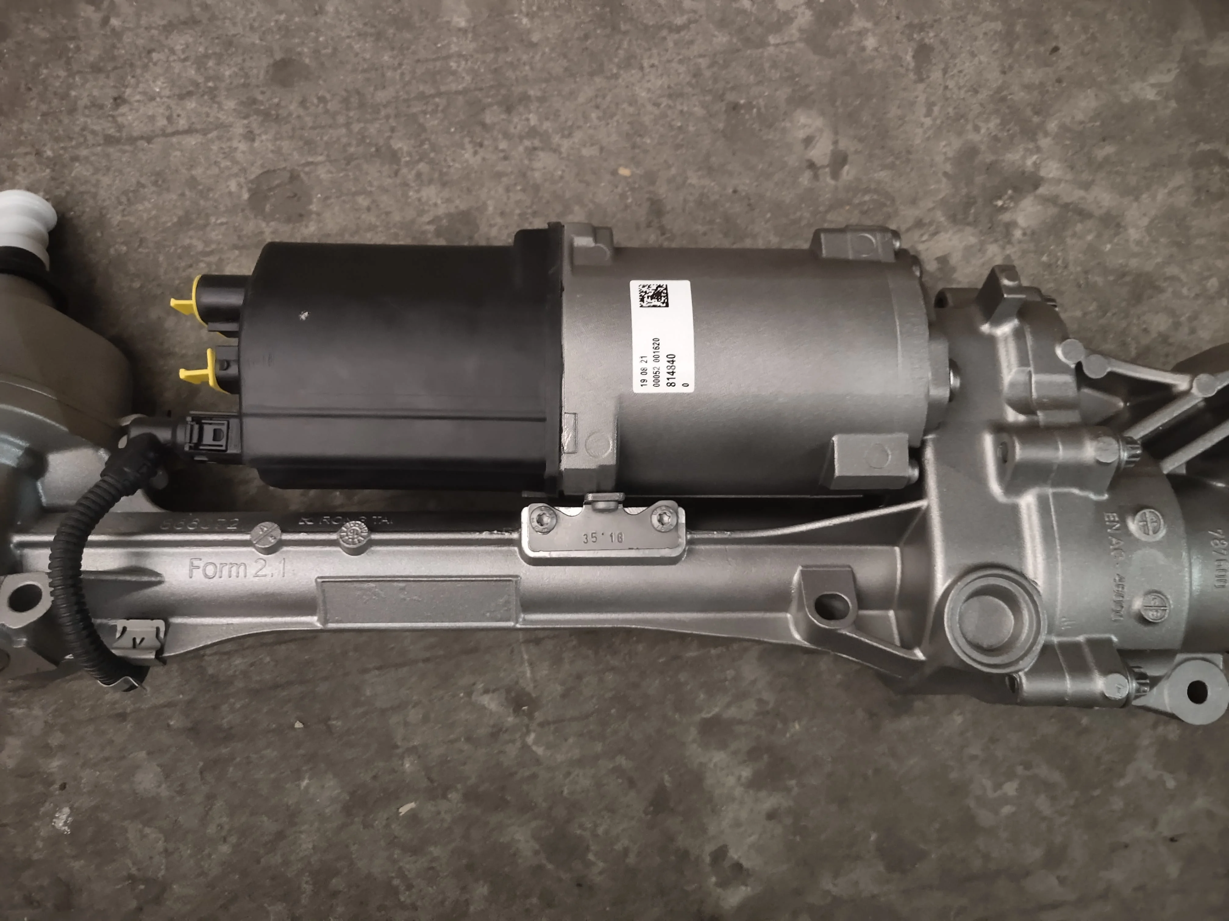 ウィル  Power Steering Rack for Mercedes-Benz W205 C200/C260 - New