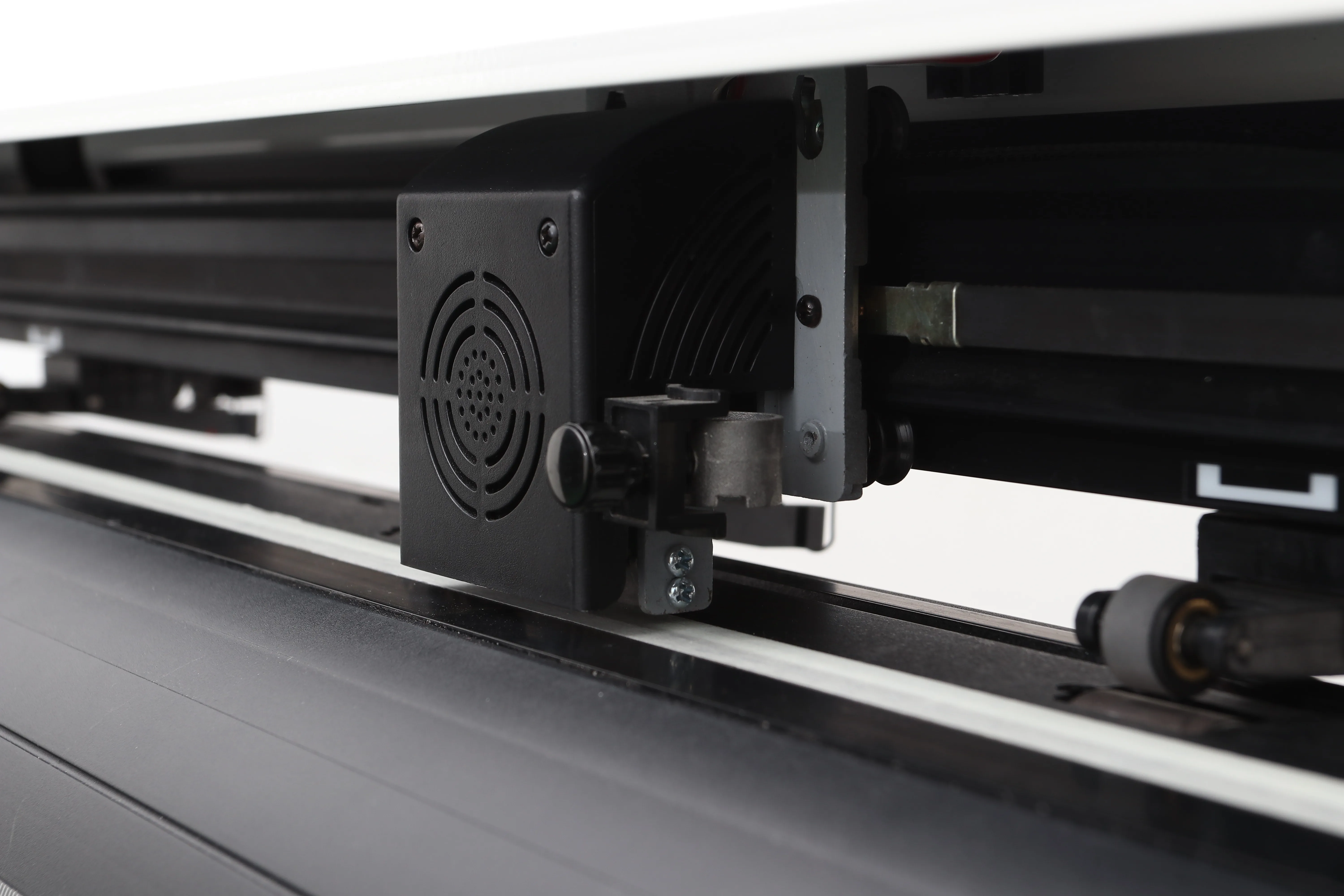 E Cutter EH Series Vinyl Cutter Auto Contour Cutting Plotter With SingMaster Cut Software