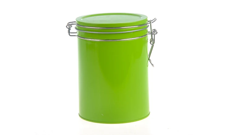 coffee tin with latch-1.jpg