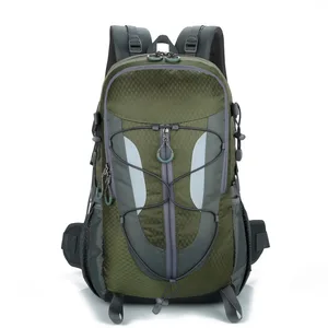 Custom 35L Hiking Backpack Outdoor Lager Capacity Waterproof Travel Backpack Suitable Mountain Camping Backpack