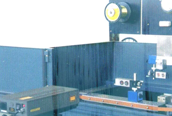 DK7632 High PrecisionCNC EDM Wire Cutting Machine with Slow Speed for Metal Processing