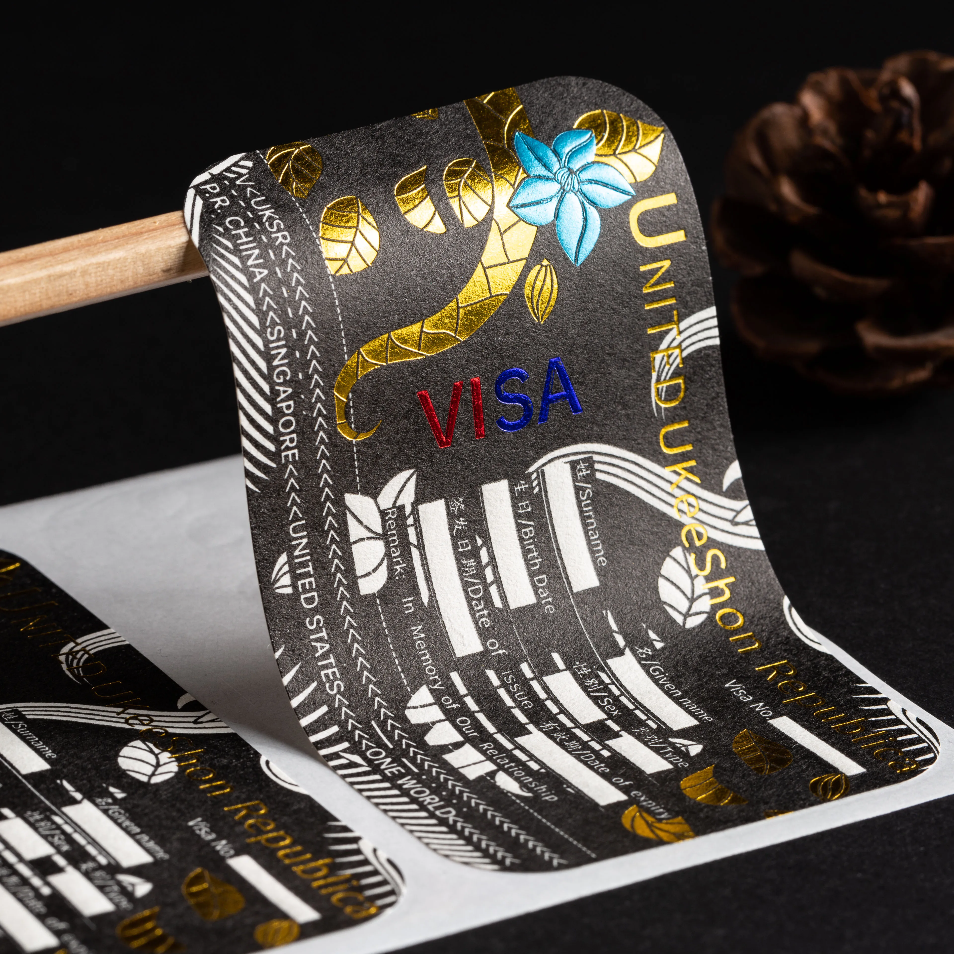 Customized Embossed 3d Gold Foil Printing Label Luxury Textured Paper ...