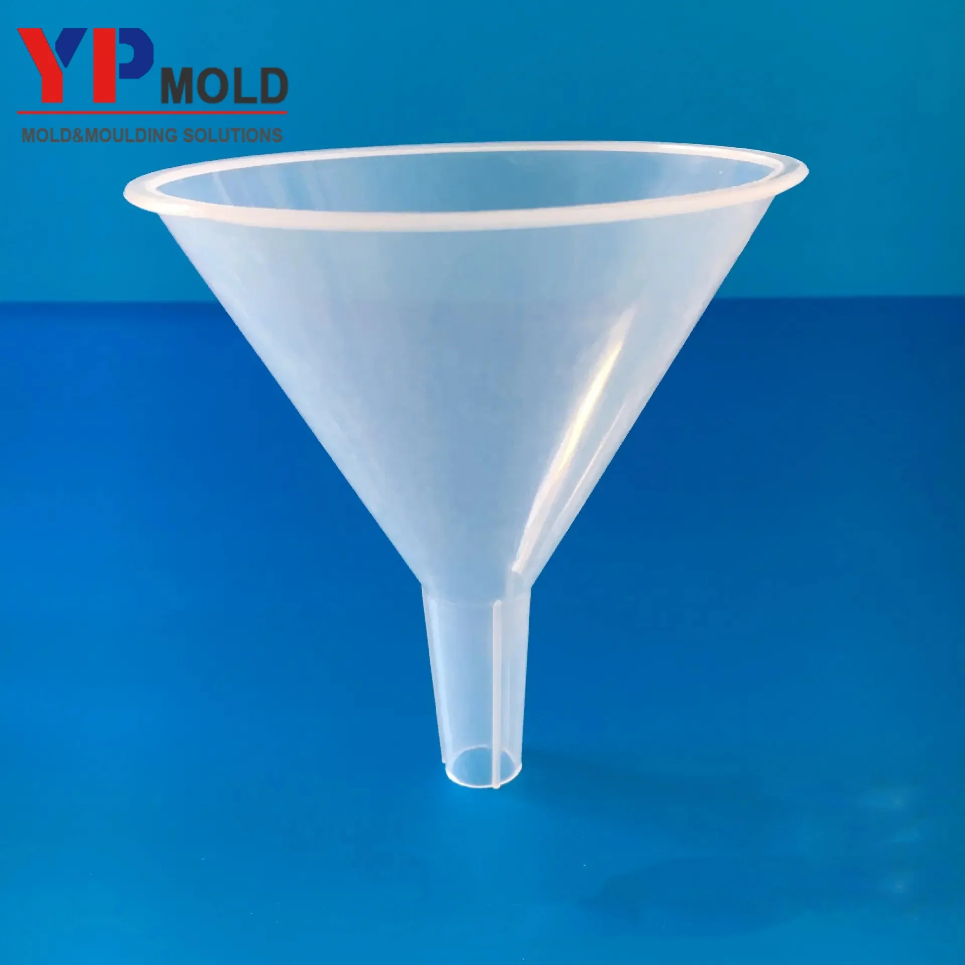 Пластиковая форма для литья под давлением