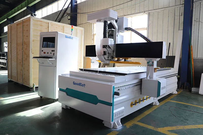 1325 Automatic Cnc Router Wood Machine Syntec 6mb Control System for Sale in Sweden