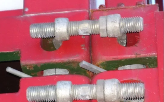 Hot Dip Galvanized Casting Steel ISO Container Lashing Bridge Fitting Lock for Side by Side Container Connection