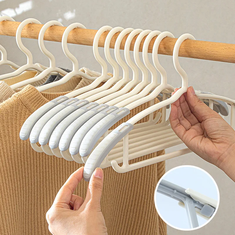 Retractable Silicone Non-slip Hanger Non-marking Household Clothes Hanger with Thick and Wide Shoulders