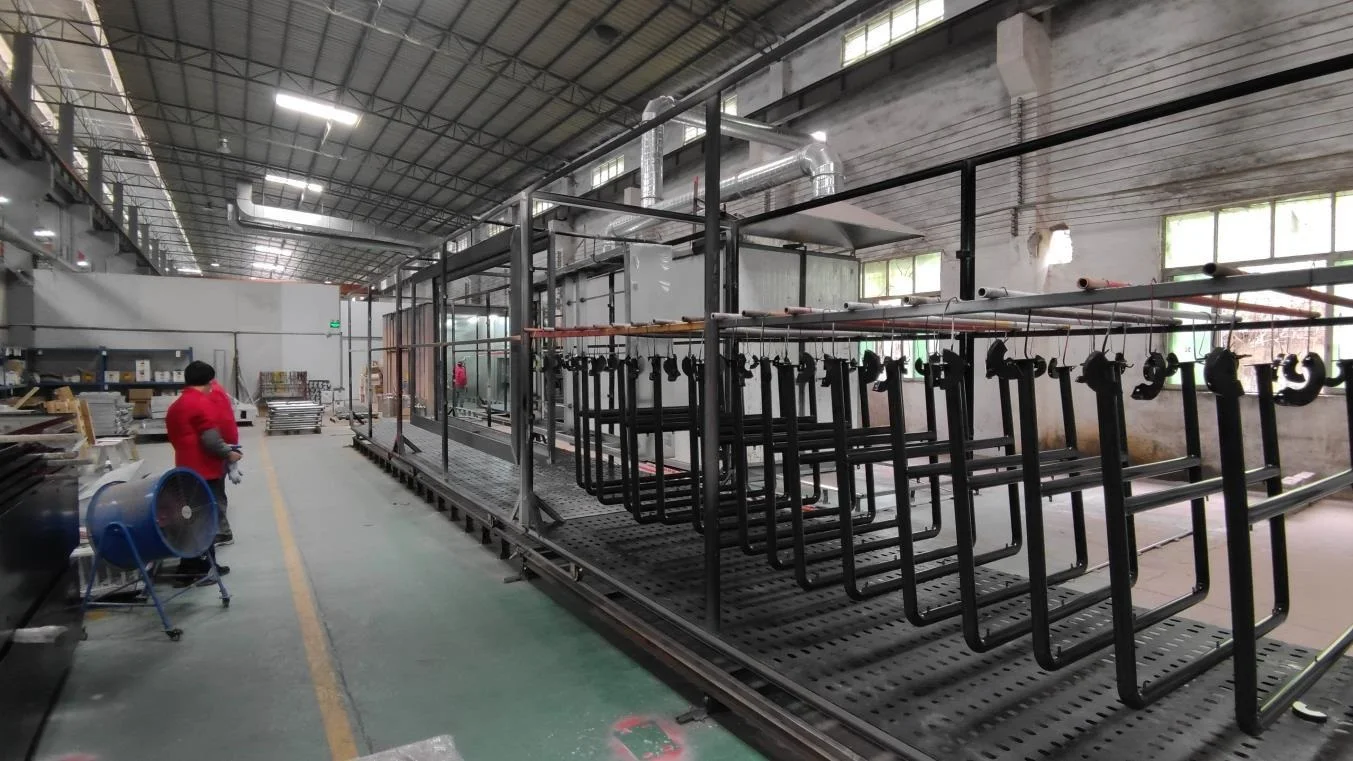 Hot Selling 6 people  Cheap Prefabricated Soundproof Outdoor Residential Mobile Chatting Office Pod 24