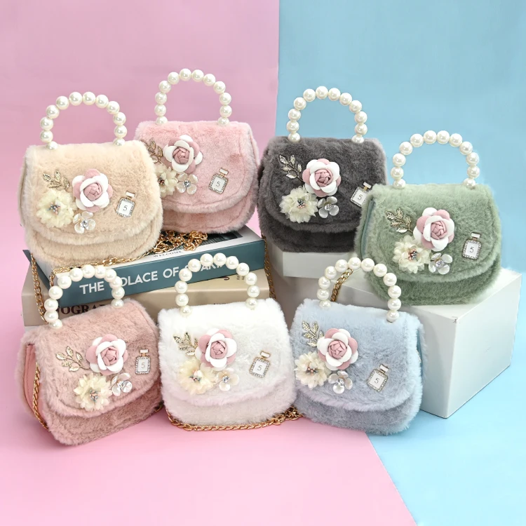 Wisdom Kids Handbag girls,Sling Bag, Coin Purses, Cute bags/princess,  doll,cute/baby girls doll bag/kids hand bag/handle clutch messenger sling  (pink)(Random design) : Amazon.in: Fashion