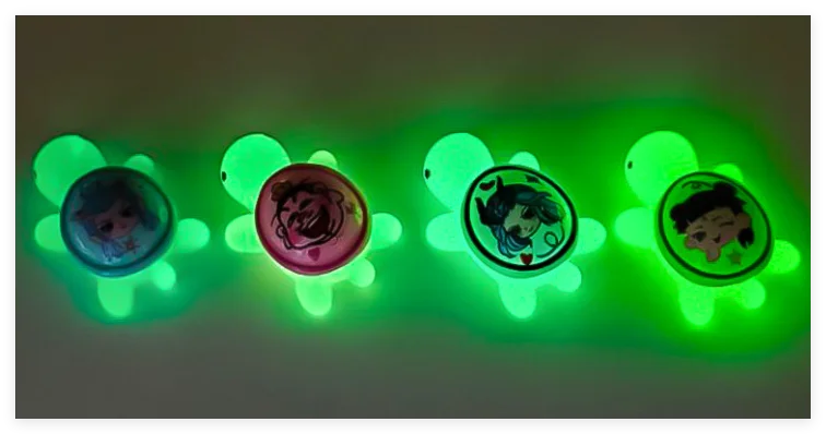30 Mini Tartarughine Luminose In Resina Fosforescente 2,3 Cm Per Terrari E Piante - 2
