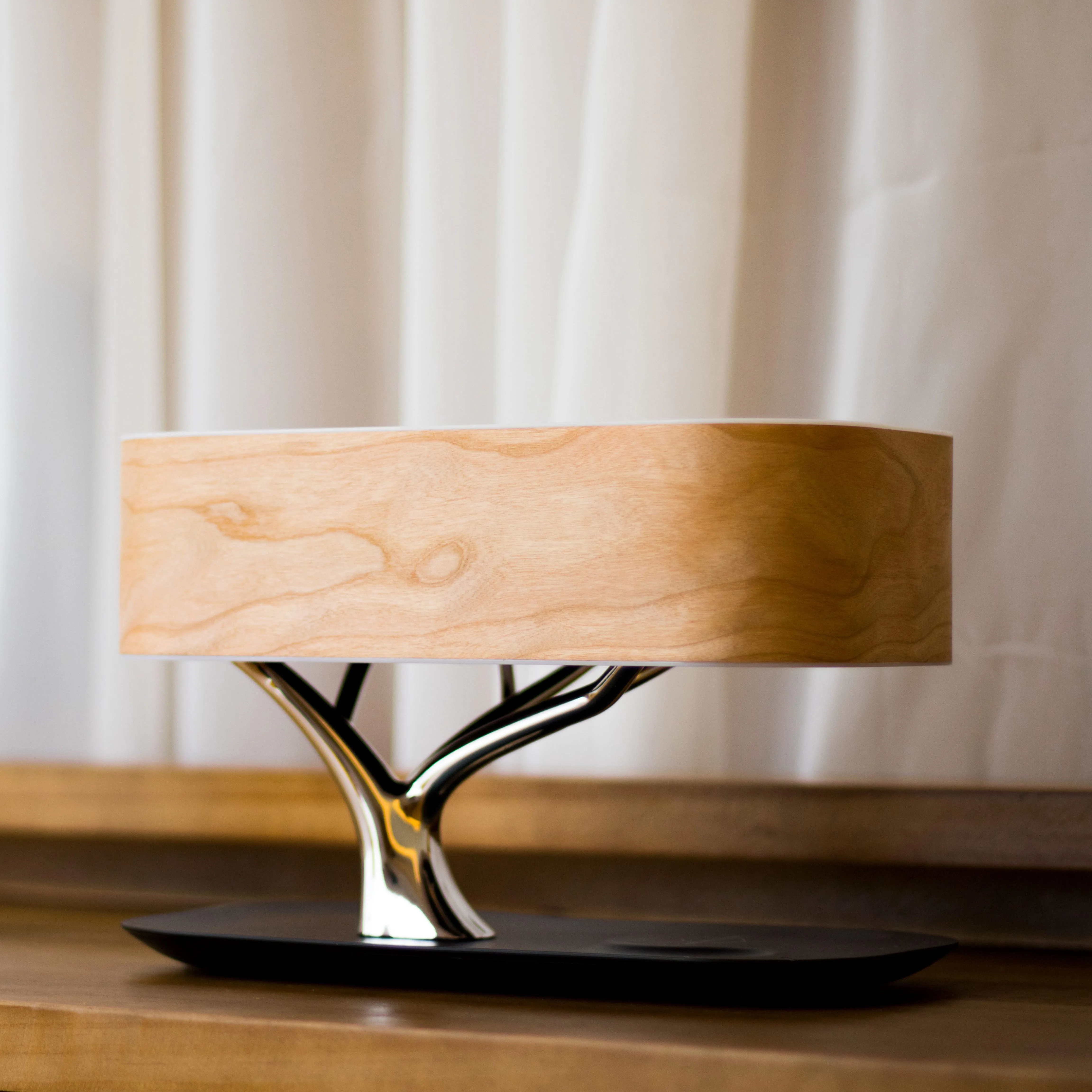 Smart Wireless Charger Tree Table Lamps Led Night Light Bedside Desk Lamp With Bt Music Speaker for Room