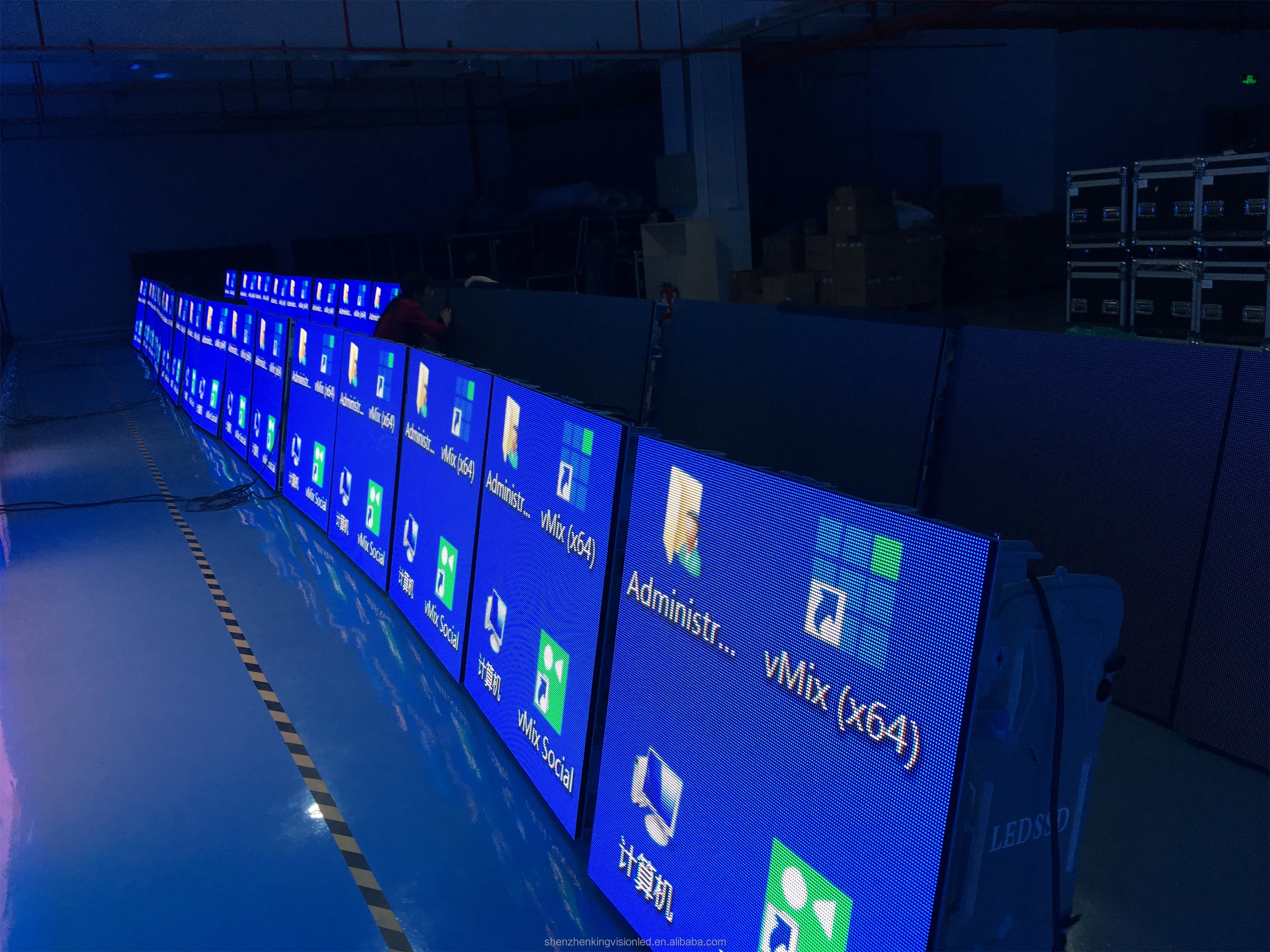 Acrylic Frame Football LED Display SMD3535 960X960 6000nit