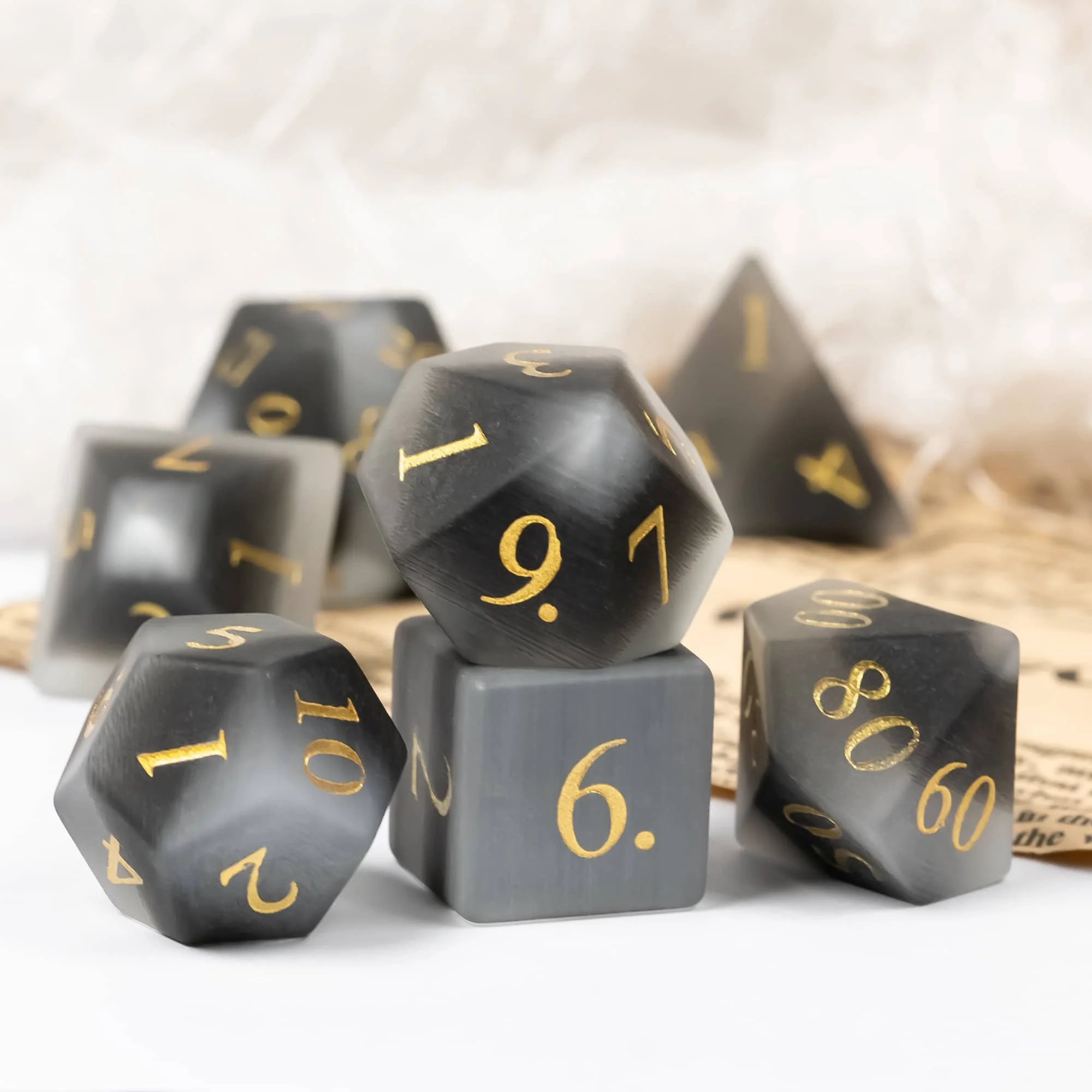 Udixi полигедрал Пользовательский логотип гравировка Подземелья и Драконы драгоценный камень набор игральных костей матовый кошачий