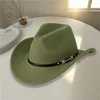 Verde oscuro