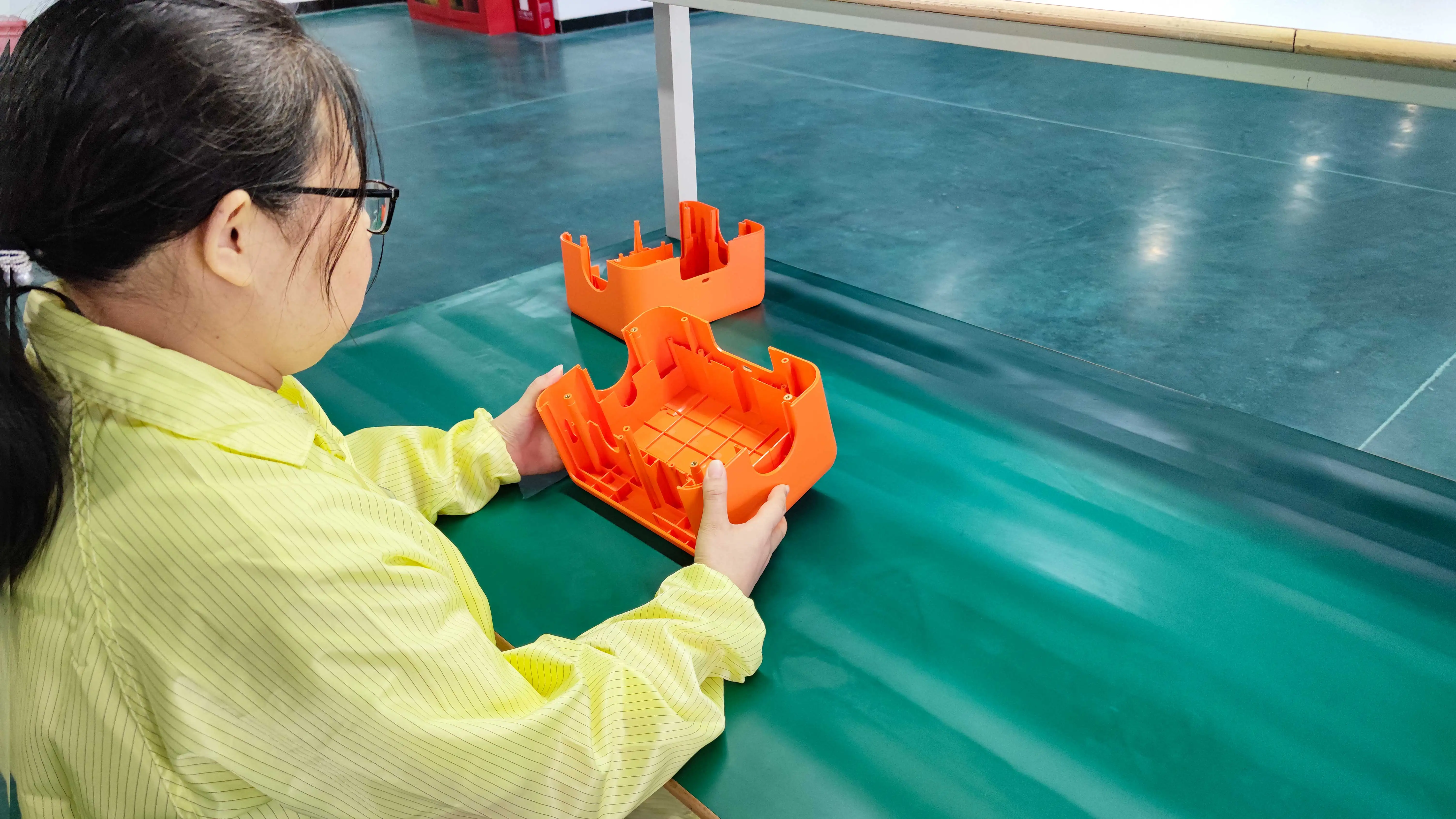 1500w Emergency Portable Power Station 110v 220v Pd100w Qc3.0 Charge Portable Rechargeable