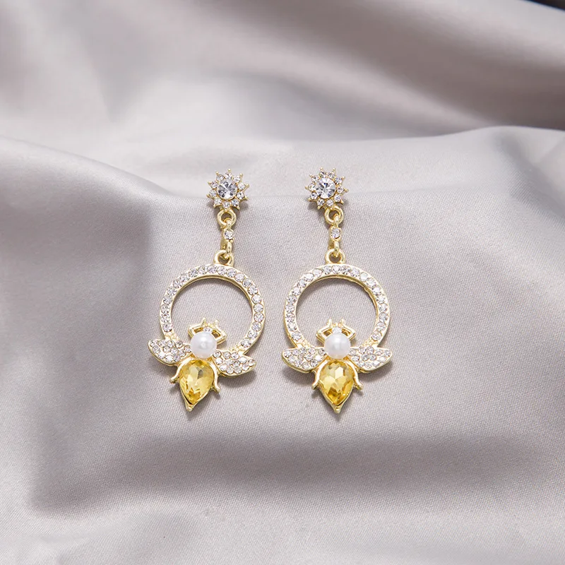 diamond bee earrings