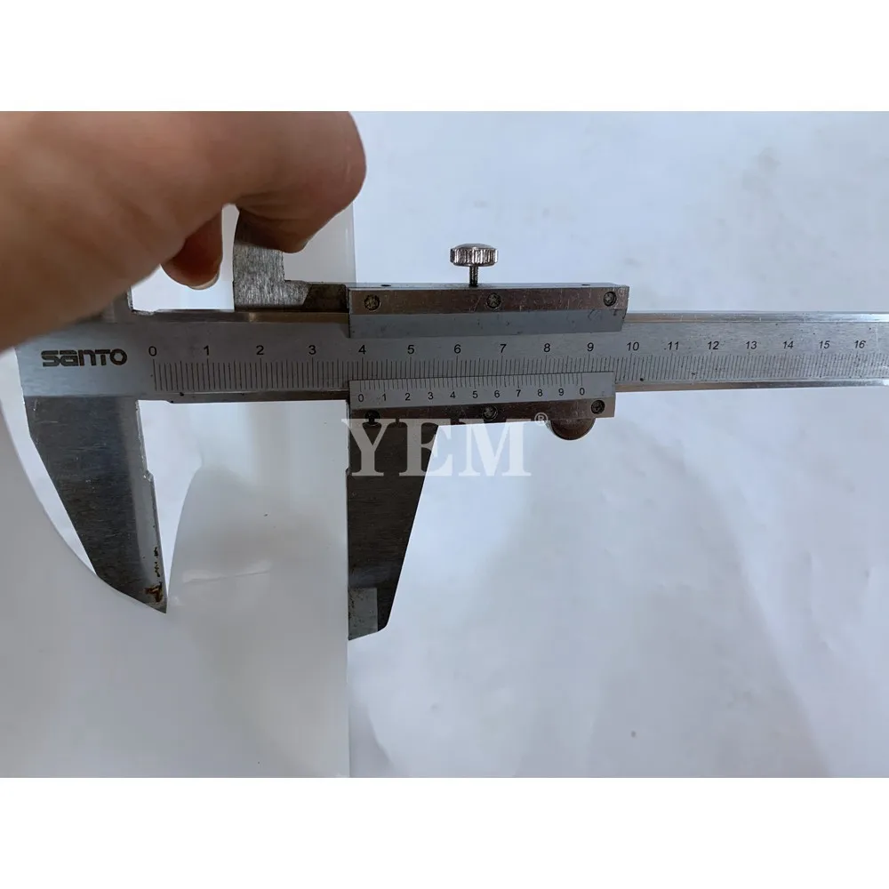 Good Quality D902 Fan Blade 17421-74110 Fit for Kubota D902 Engine. 5