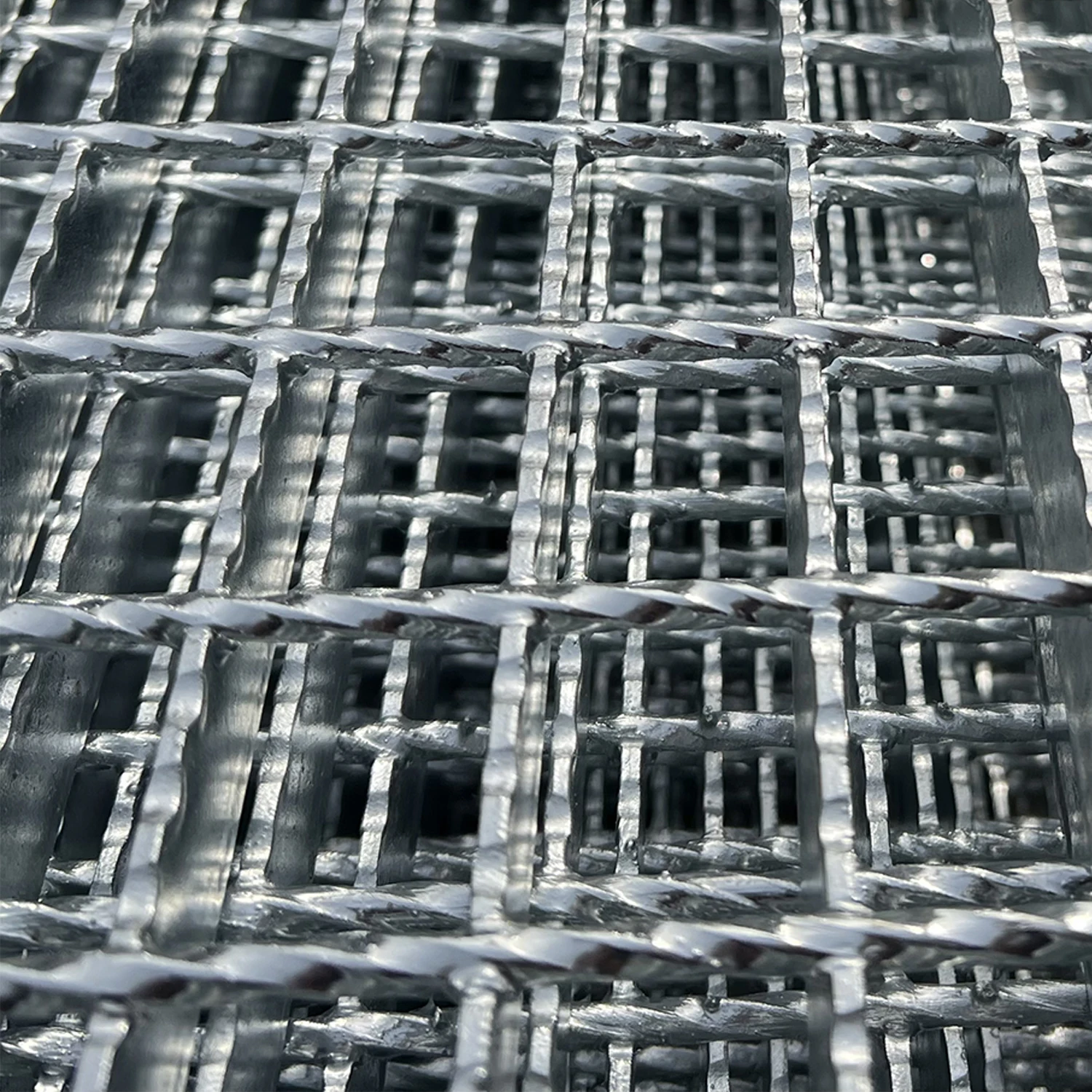 Hot DIP Galvanized Steel Driveway Grating Heavy Duty Metal Bearing Bar Steel Grid Serrated Steel Mesh supplier