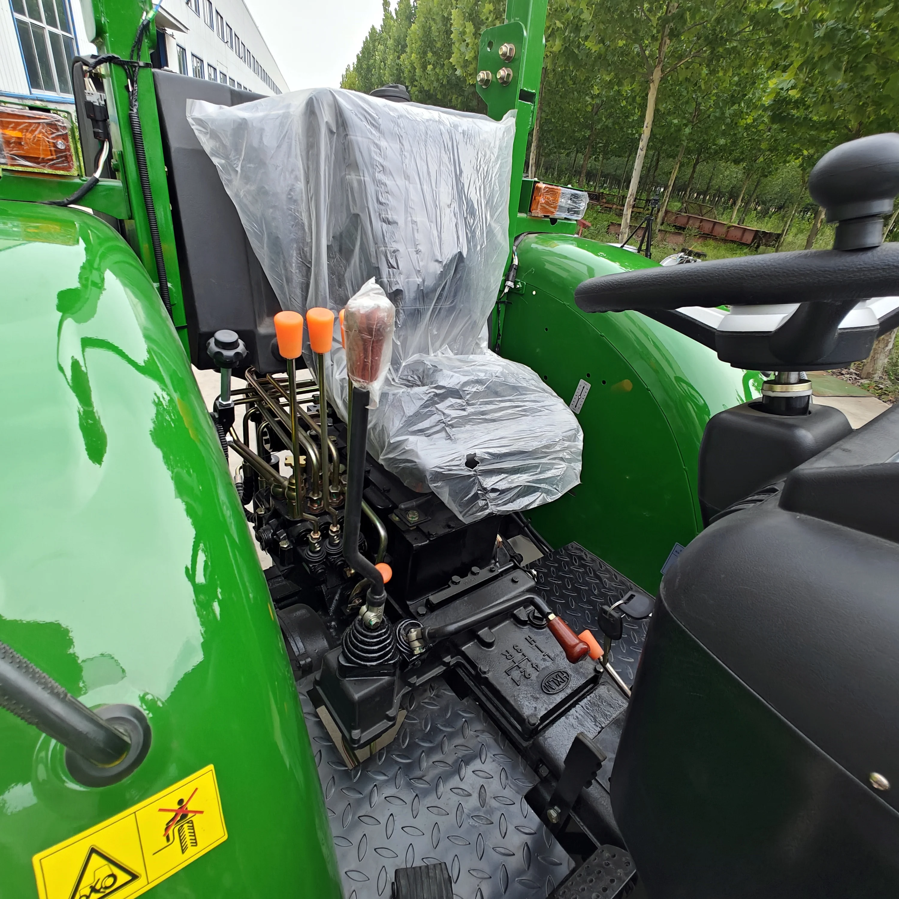 Single Cylinder Machine Tractor 4wd Pto Shaft Gear Box Tractor Price