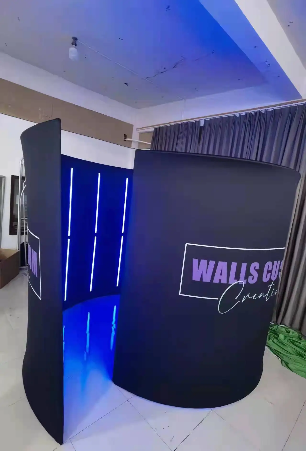 High Quality Photo Booth Green Screen Spiral Enclosure Backgrounds