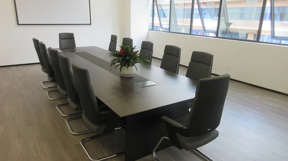 05 Meeting Room