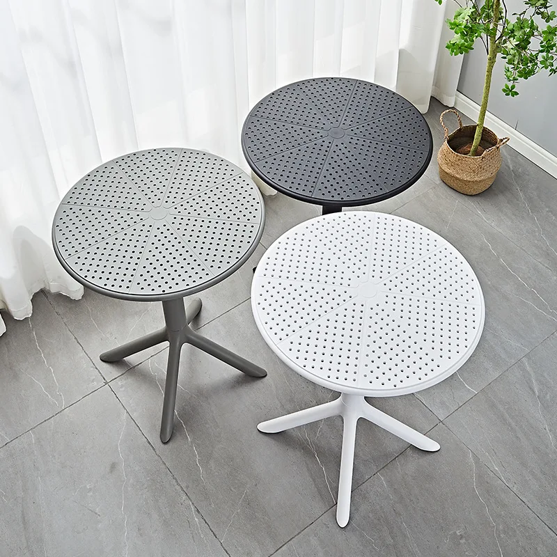 Simple Outdoor Waterproof Plastic Table Three-Legged Plastic Bar Round Table