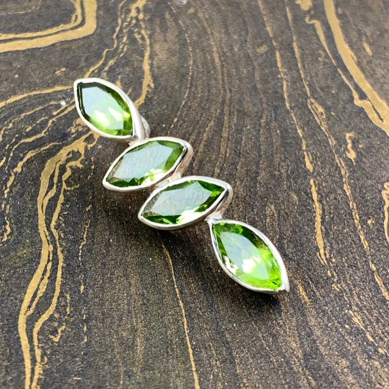 Classic Peridot Stone Pendant Women's 