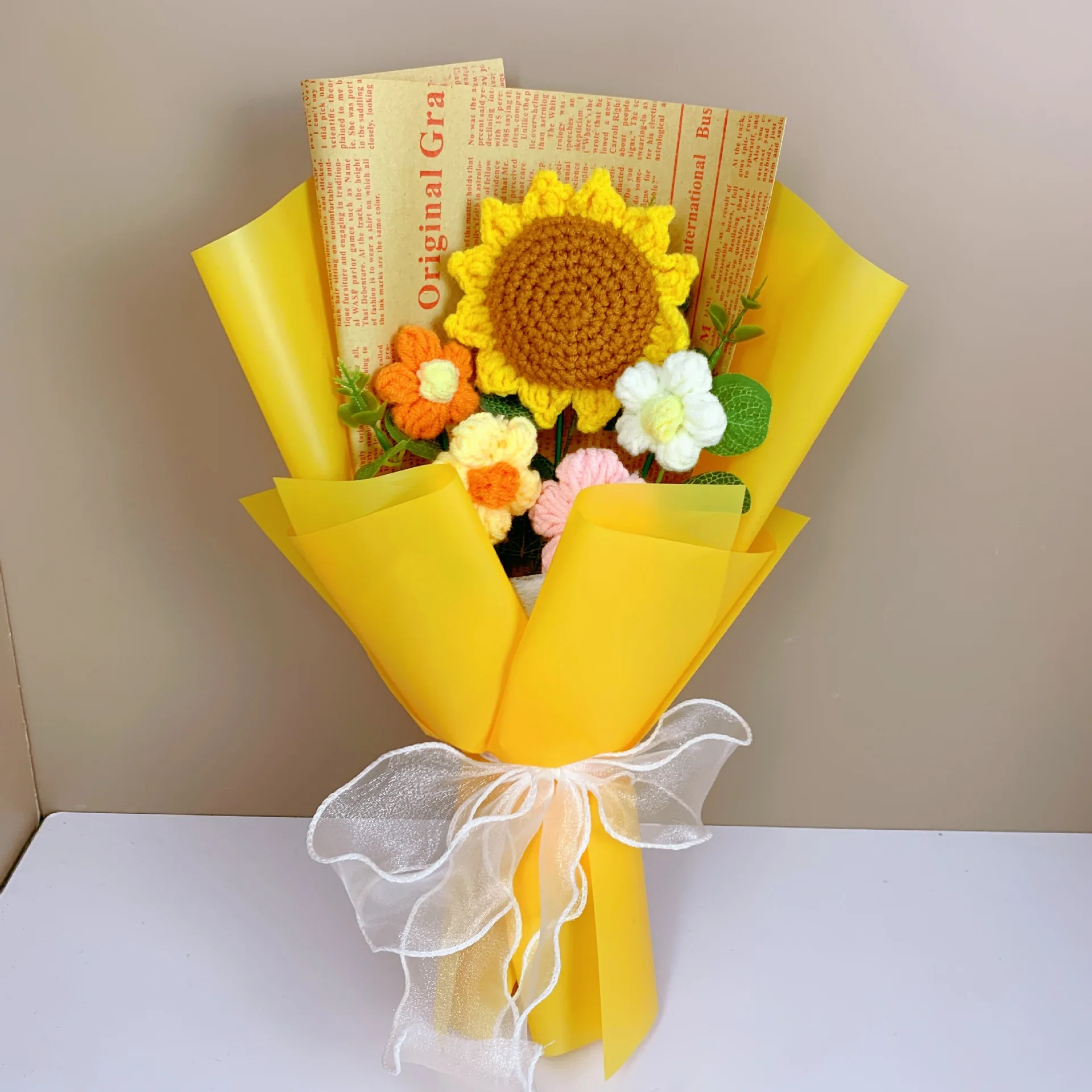 Valentine's Day Woolen Hand-Woven Sunflower Puff Sunflower Peony Crochet  Flower for Girlfriend Finished Birthday Gift Factory