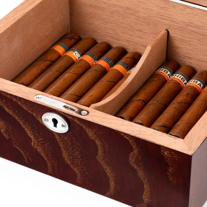 New Sale Cigar Luxury Humidor Manufacturers Customized High Quality Spanish Cedar Wood Cigar
