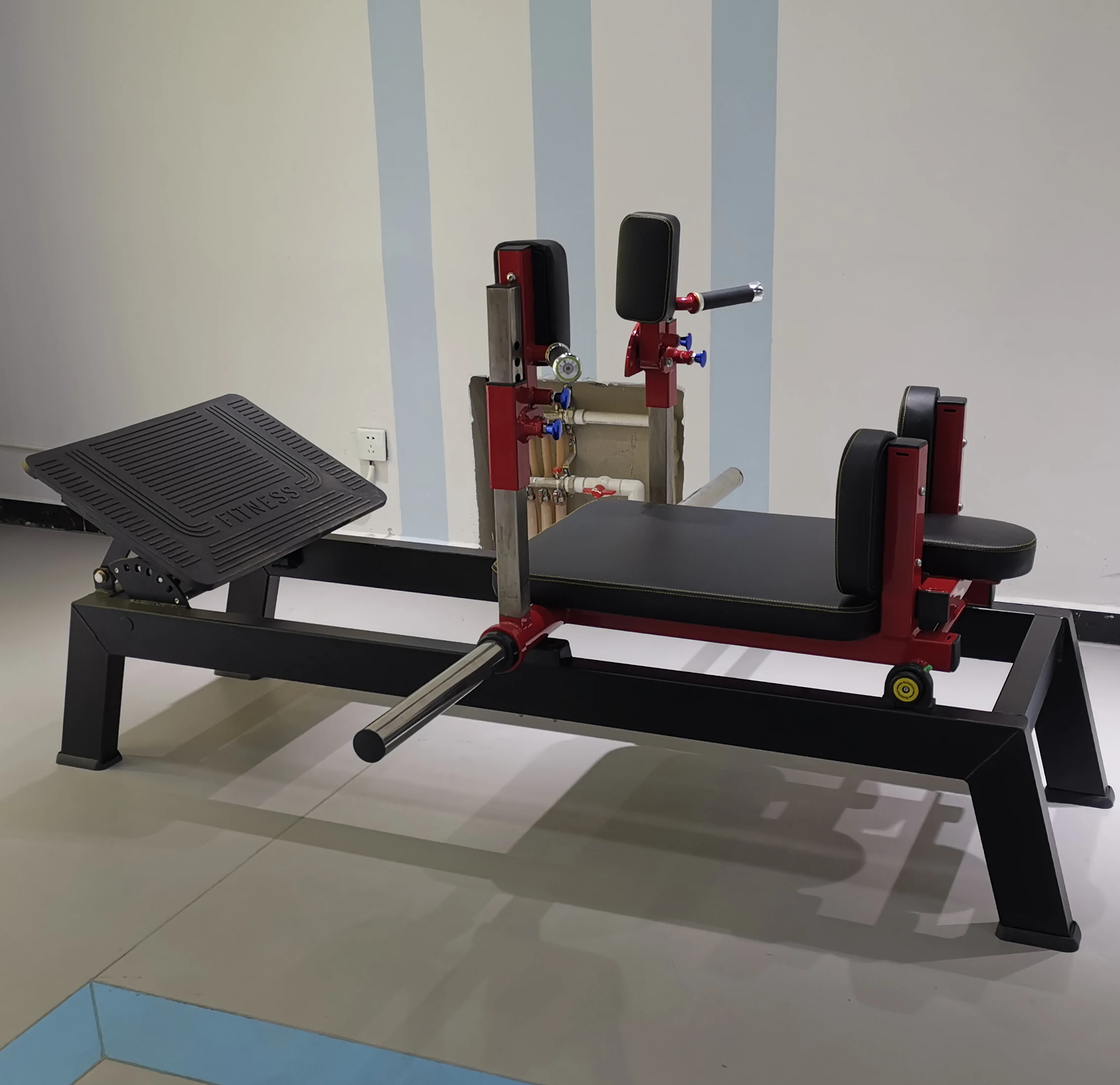 業務用グルートドライブ　ヒップスラストマシン Plate Loaded Glute Drive | Hammer Strength