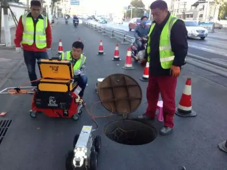 Cleaning Pipe Inspection Robot for DN300mm to 2000mm Aldi Pipe Sewer Drain Camera Pumbing Tools