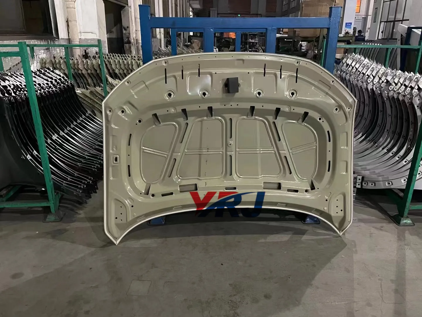 new-arrival-aftermarket-body-parts-66400-n9000-car-engine-bonnet-hood