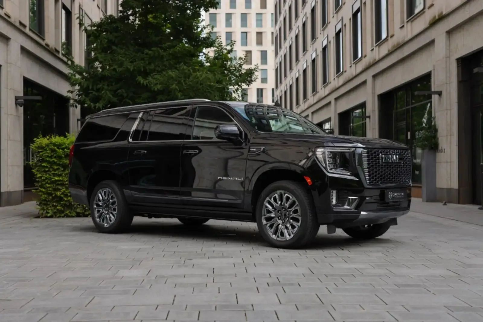 BEST DISCOUNT PRICE for USED GMC-Yukon-DENALI XL ULTIMATE | T1 EXPORT Available for Delivery