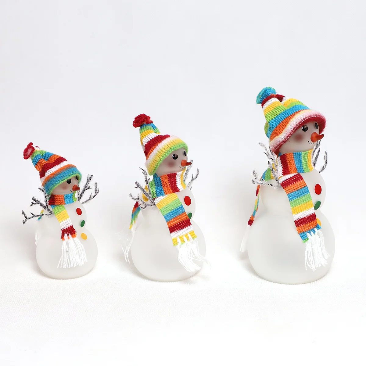 Wholesale Christmas Snowman Ornament Glass Home Decoration Personalized Glass Figures With LED Light