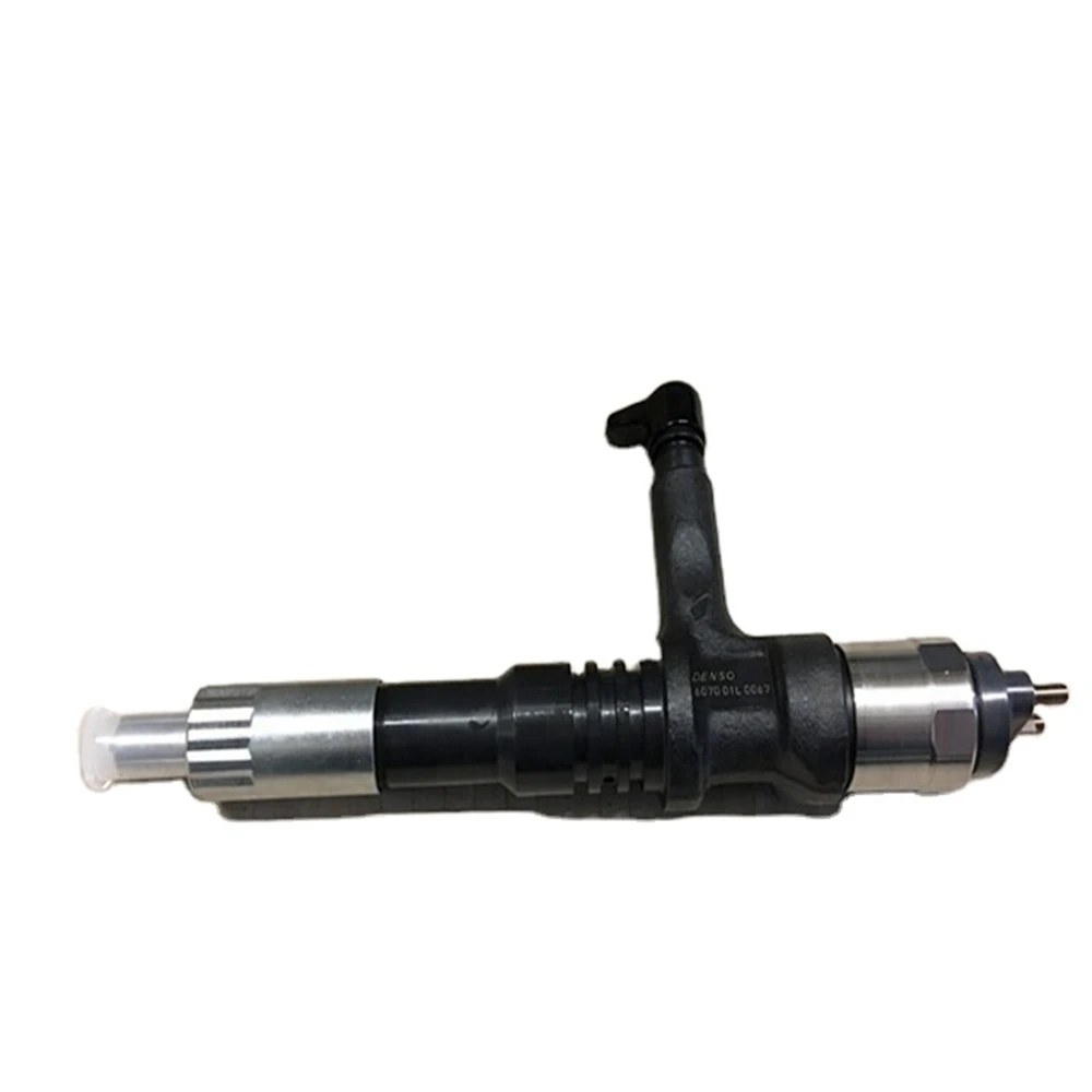 IZUMI Injector 095000-6140 for Komatsu SAA6D140E PC800-8 PC850-8 Engine Parts Manufacturer