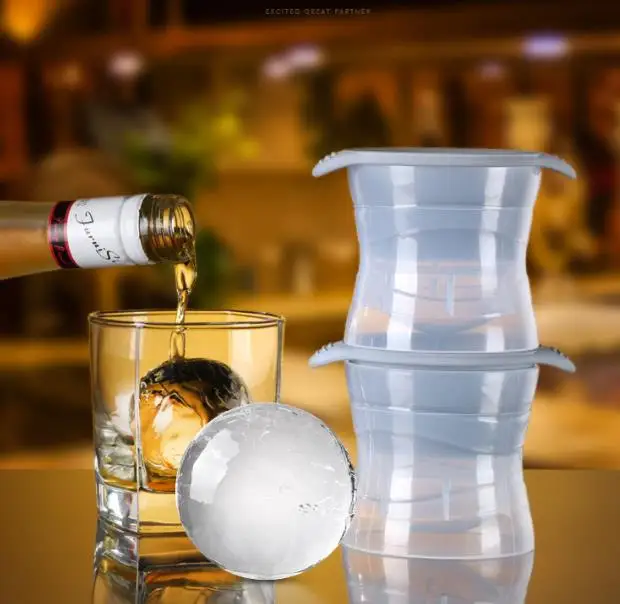 Round ice tray, small round ice hockey mold with cover, cocktail and whisky ice  tray without bisphenol A.