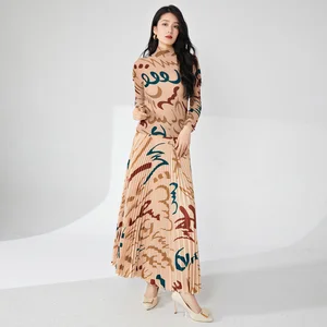 Women's Casual Pleated Two-Piece Set Summer Fashionable Loose Top Midi-length Skirt Factory Wholesale Plus Size Made Polyester