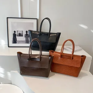 2026 New Fashion Pu Leather Ladies Tote Bags Crocodile Pattern Quality Large Capacity Designer 41X26X12 cm Shoulder Bags