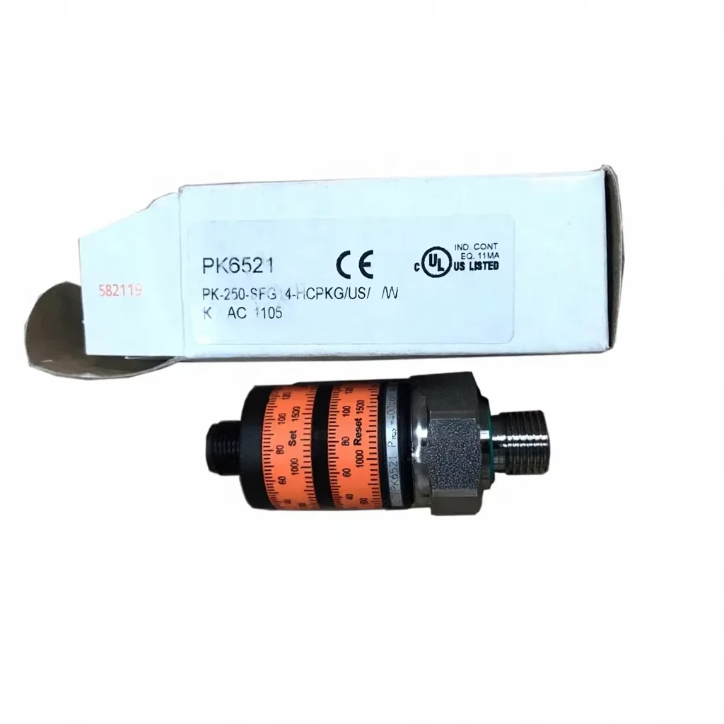Gold Seller  PK6521  PLC  Controller module Brand New Original Spot plc programming controller