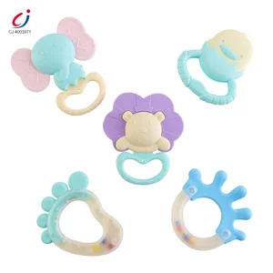 Chengji 5pcs New Design Sensory Baby Teething Rattle Toys Set Soft Boilable Baby Rattles Toys for Newborn Sensory Toy