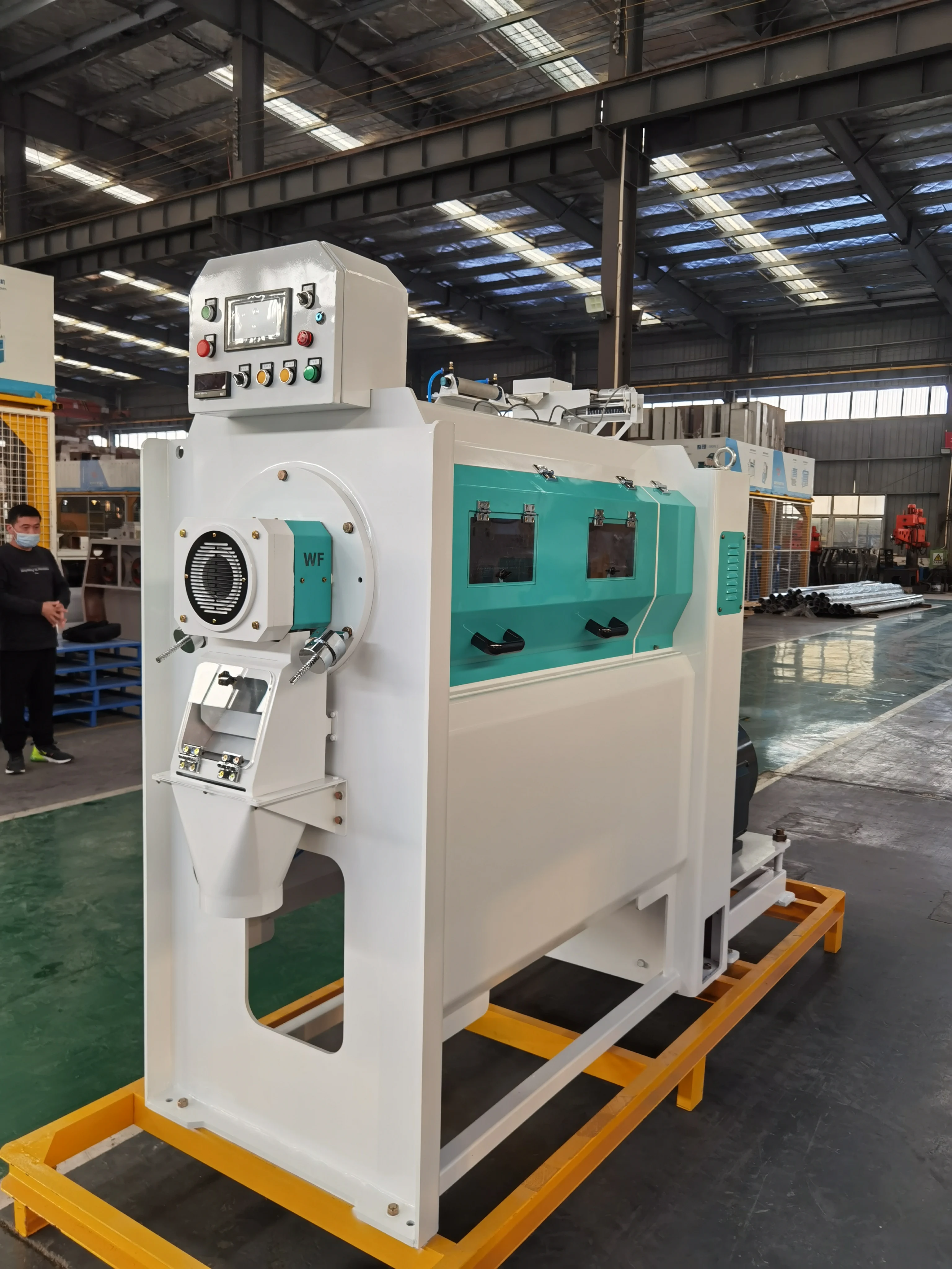 Automatic Rice Polisher Whitener Three Phase 4 6 8 Tph Fine Rice Low Temperature Rise Rice Whitener Price in 2024
