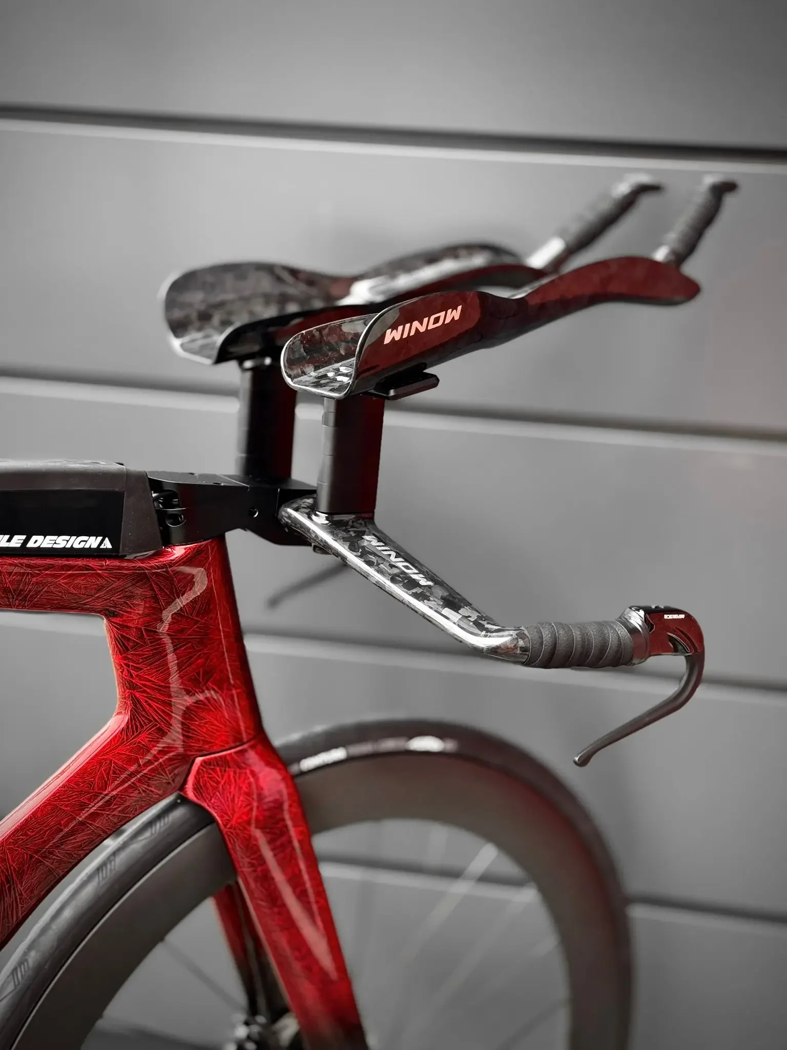 Winowsports 新登場 カーボンファイバー製 自転車用DHバー/TTハンドル