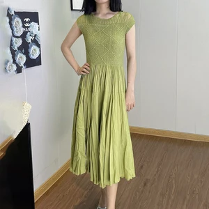 Fast Shipping Women's Elegant Dress High Quality Stretch Casual Dress Solid Color Miyake Pleated Dress