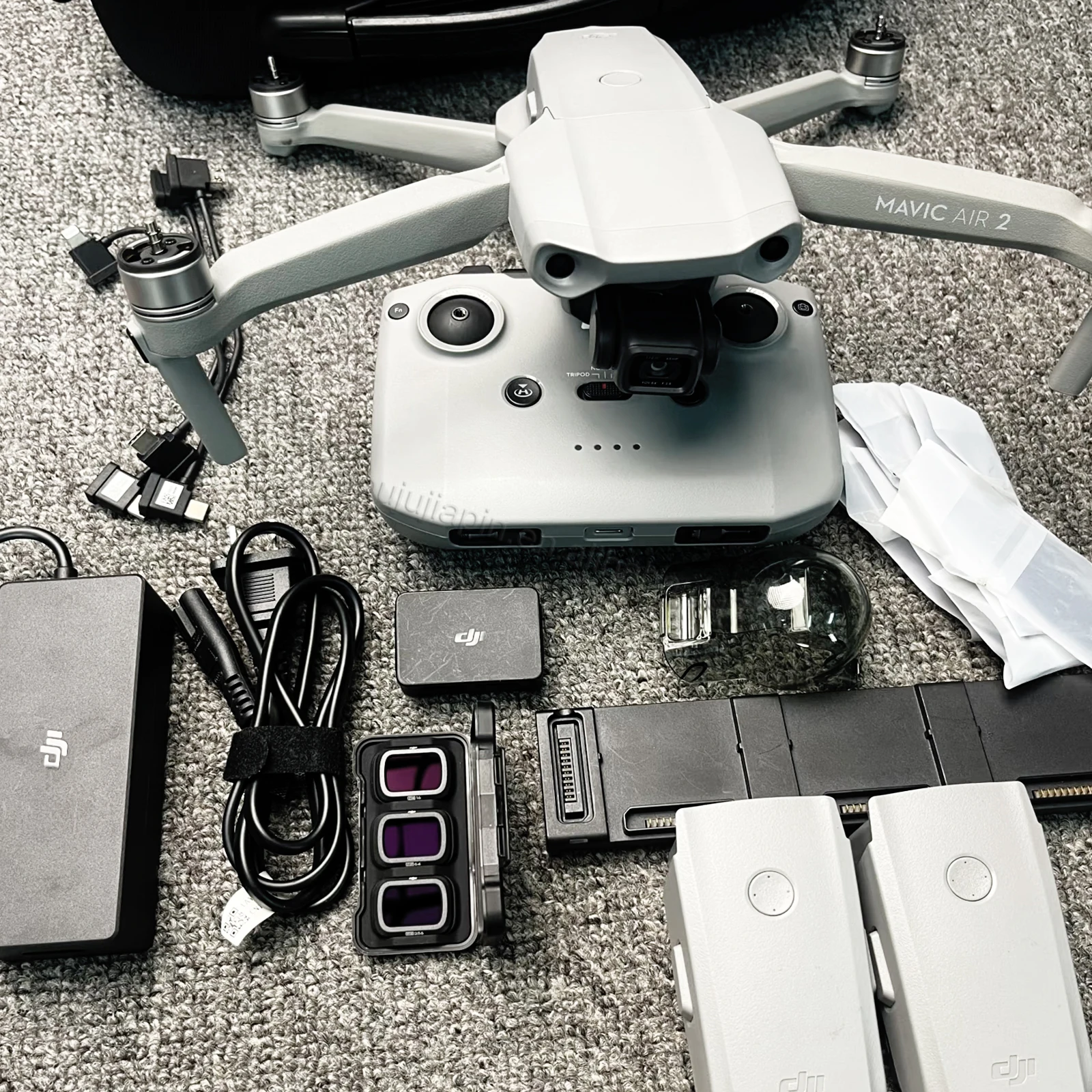 DJI Mavic Air 2 Fly More Combo - Portable Foldable Drones