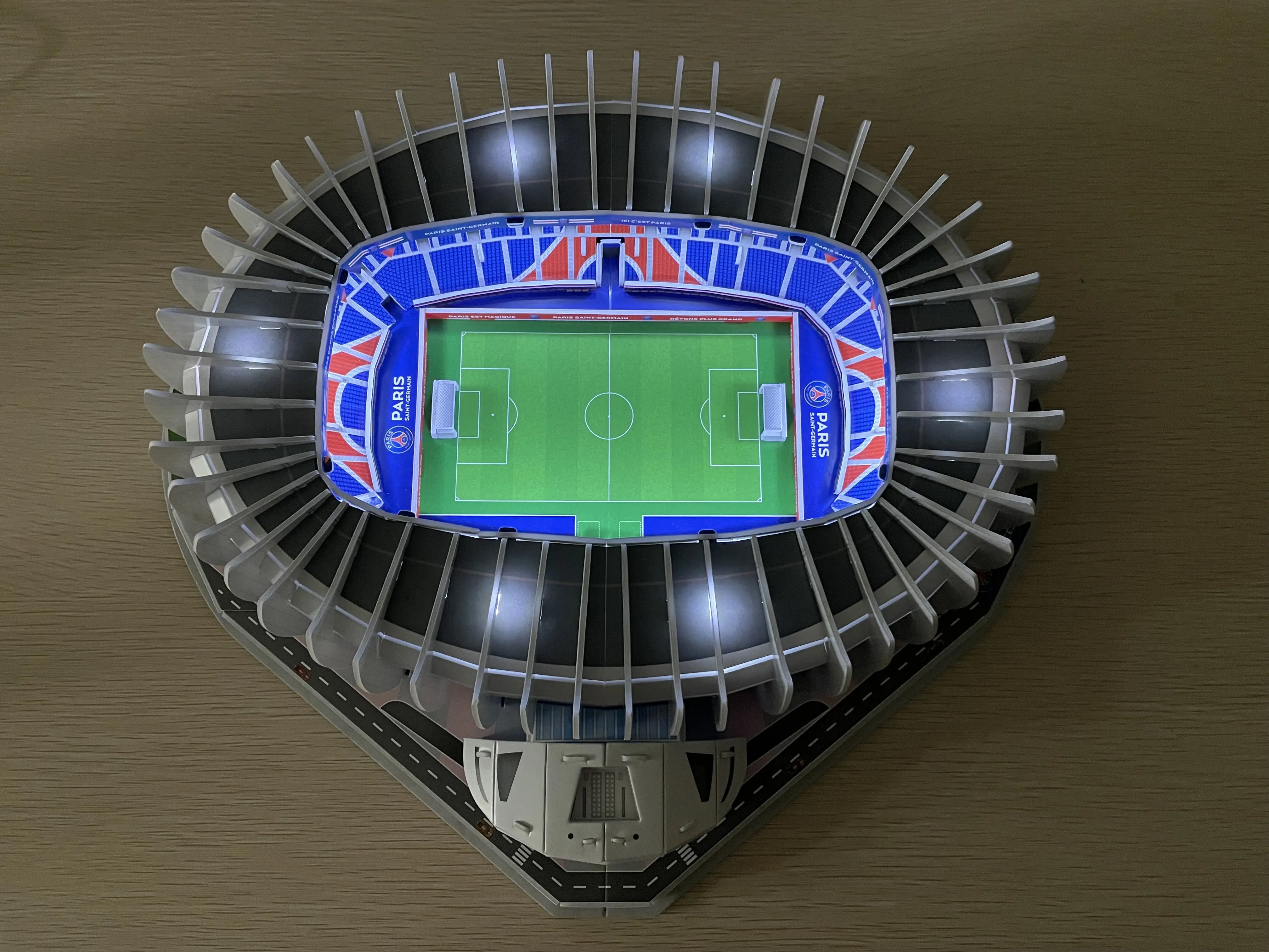 PSG 3D Puzzle Stadium - Knock