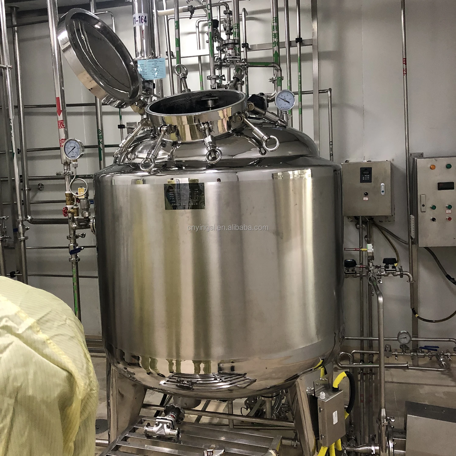 Индивидуальные гигиенические 1000 галлонов резервуар для сока молока напитков хранения из нержавеющей стали жидкости