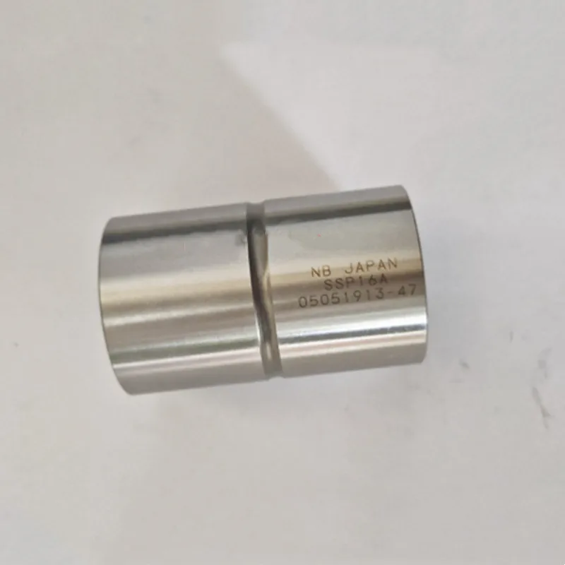 Original NB Linear Motion Ball Spline Nut SSP20 SSPS20A SSP20A